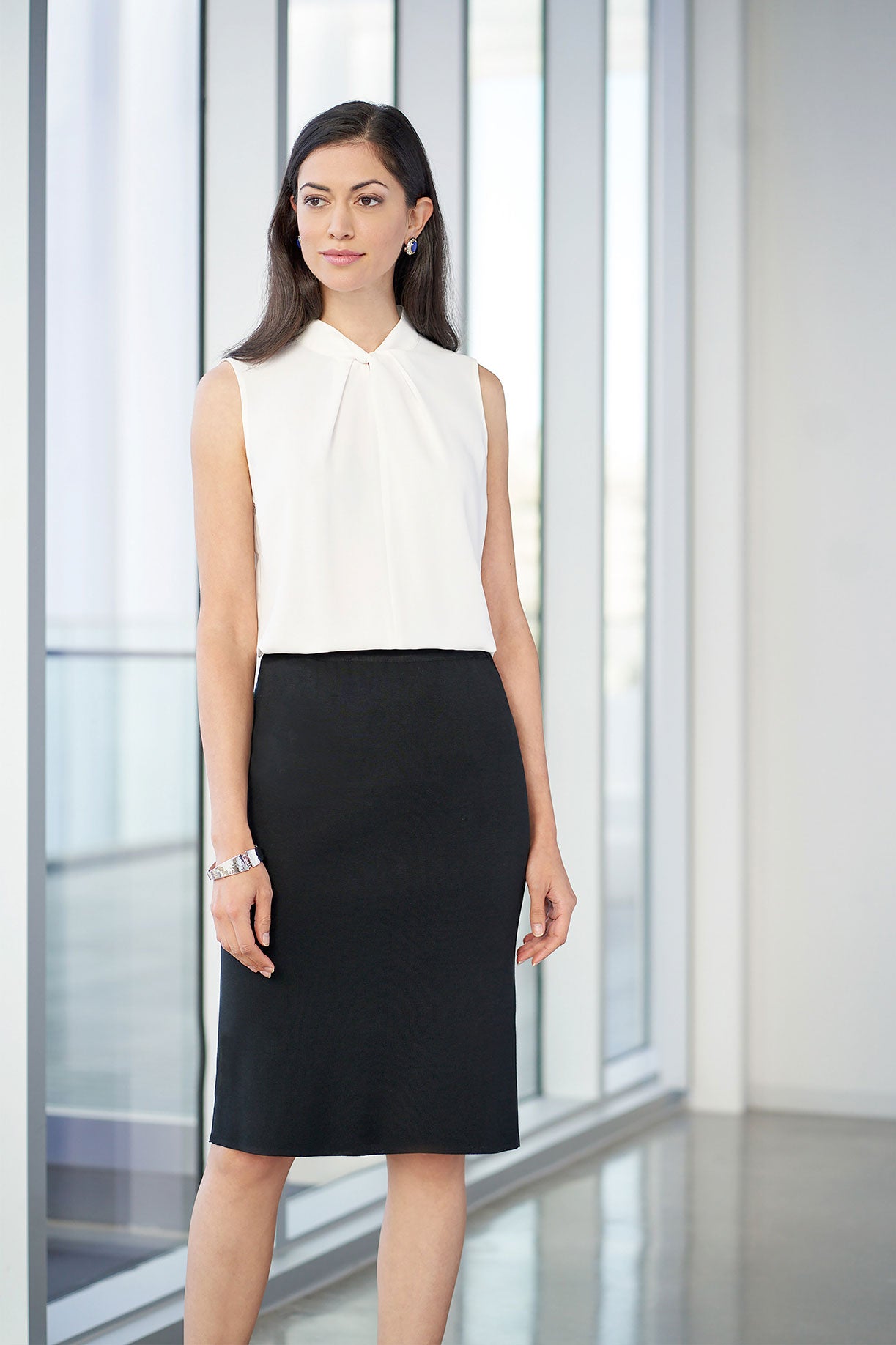 besøg Gavmild detaljer Plus Size Pencil Skirt - Plus Size Business Attire | Ming Wang Knits